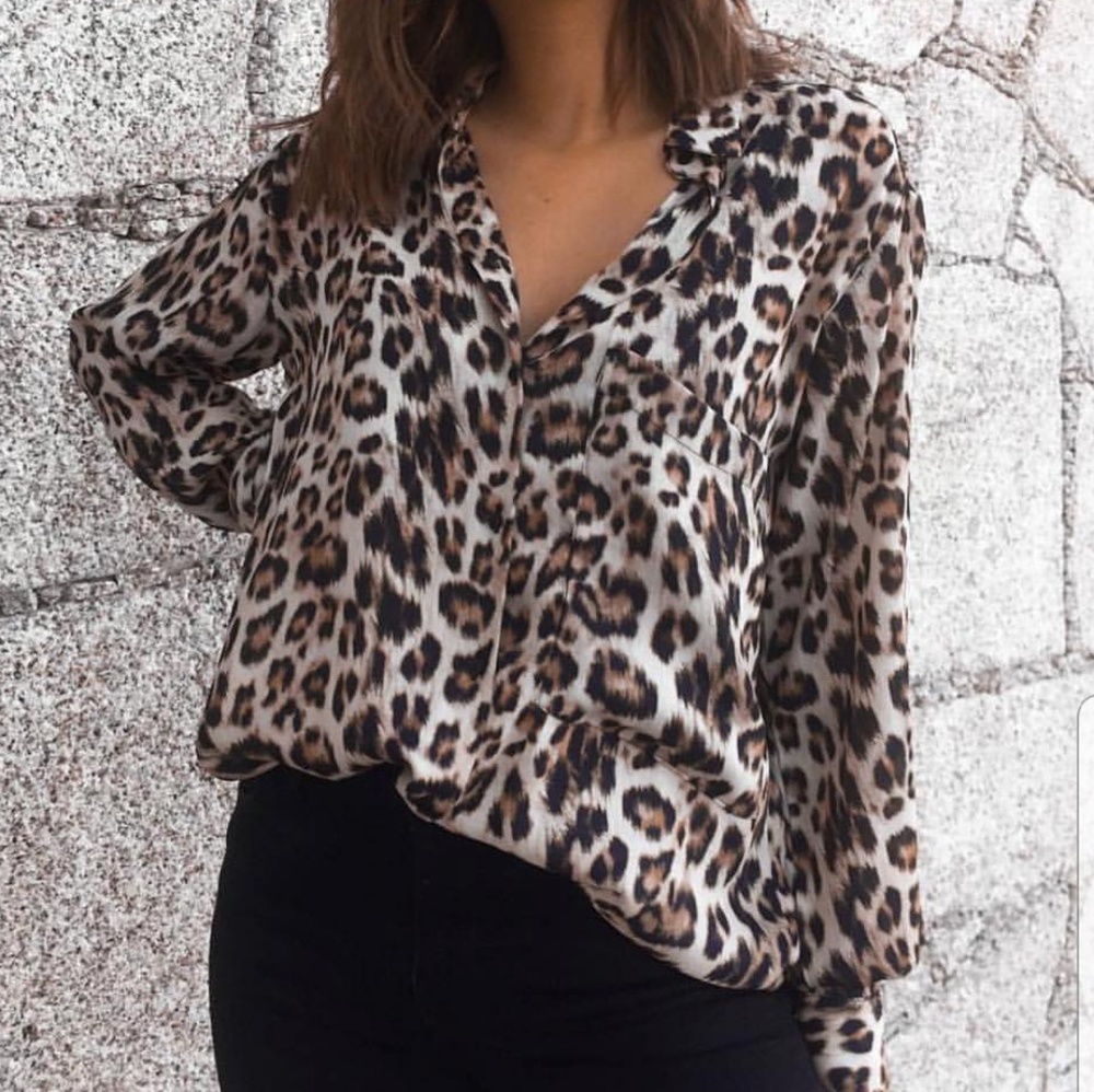 ZARA ANIMAL PRINT SHIRT MEDIUM